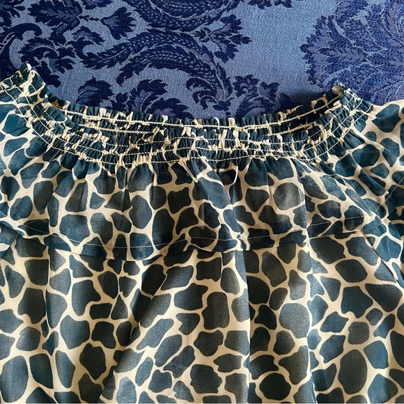 Ann Taylor Smocked Crop Blouse - Picture 2 of 8